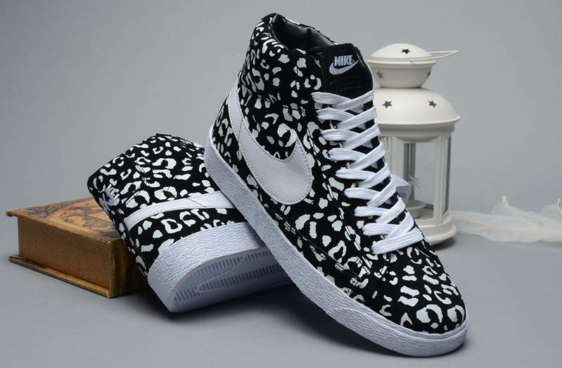 Nike Blazer High Glow dans la nuit de leopard noir blanc (3)